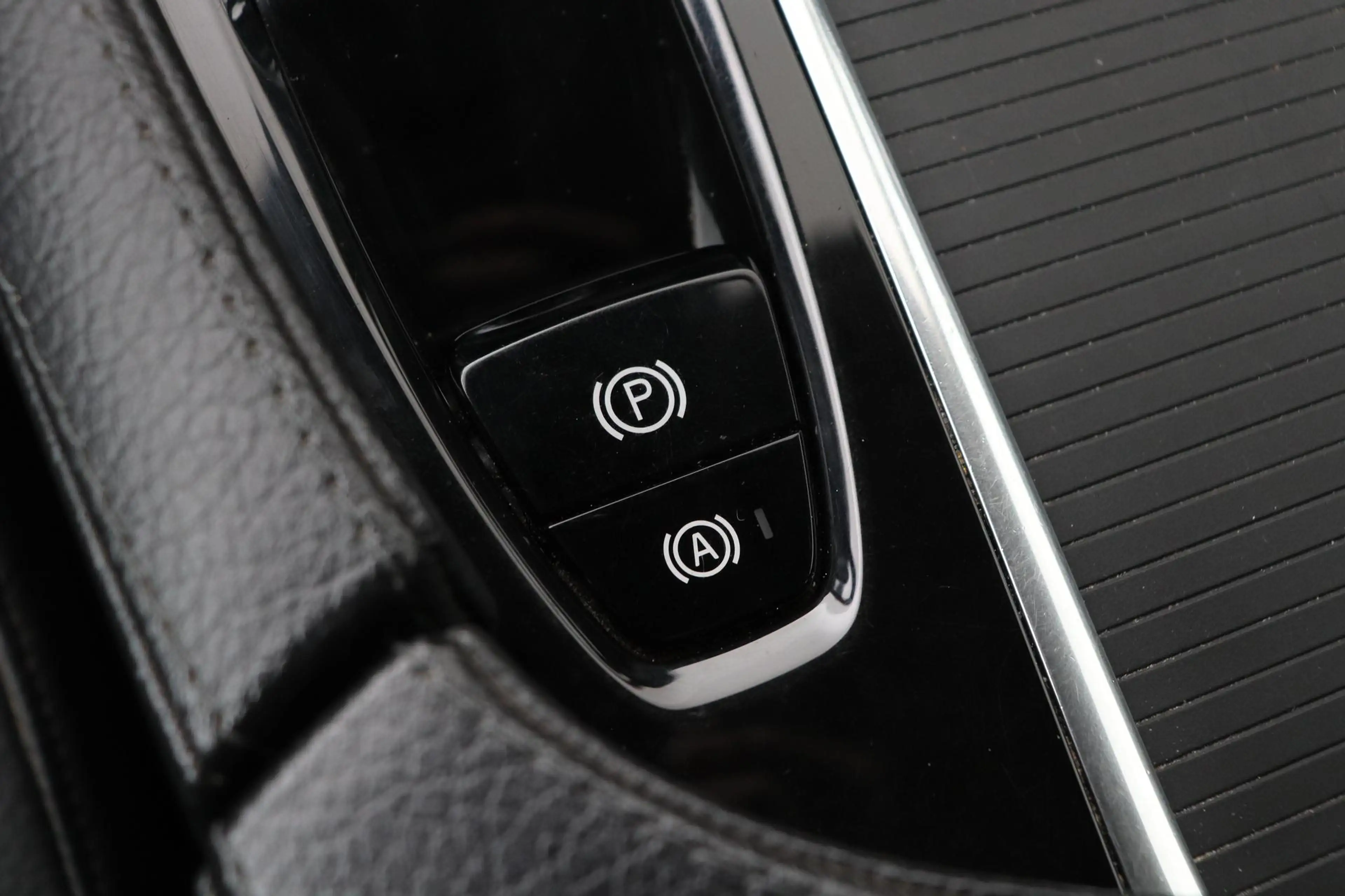Volvo V90 2.0 T5 Momentum | Trekhaak | Leder | BLIS | Volled — photo 34