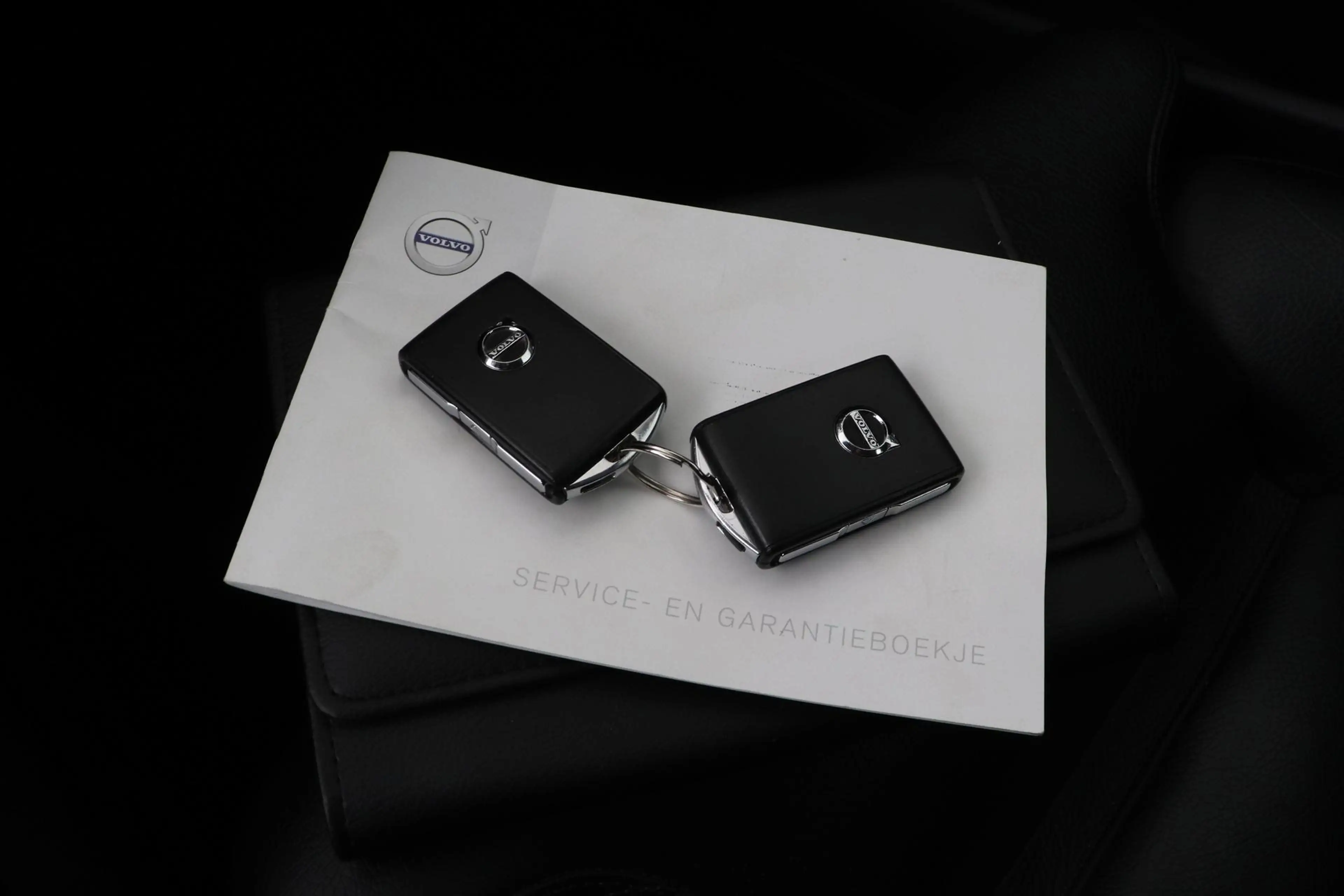 Volvo V90 2.0 T5 Momentum | Trekhaak | Leder | BLIS | Volled — photo 18