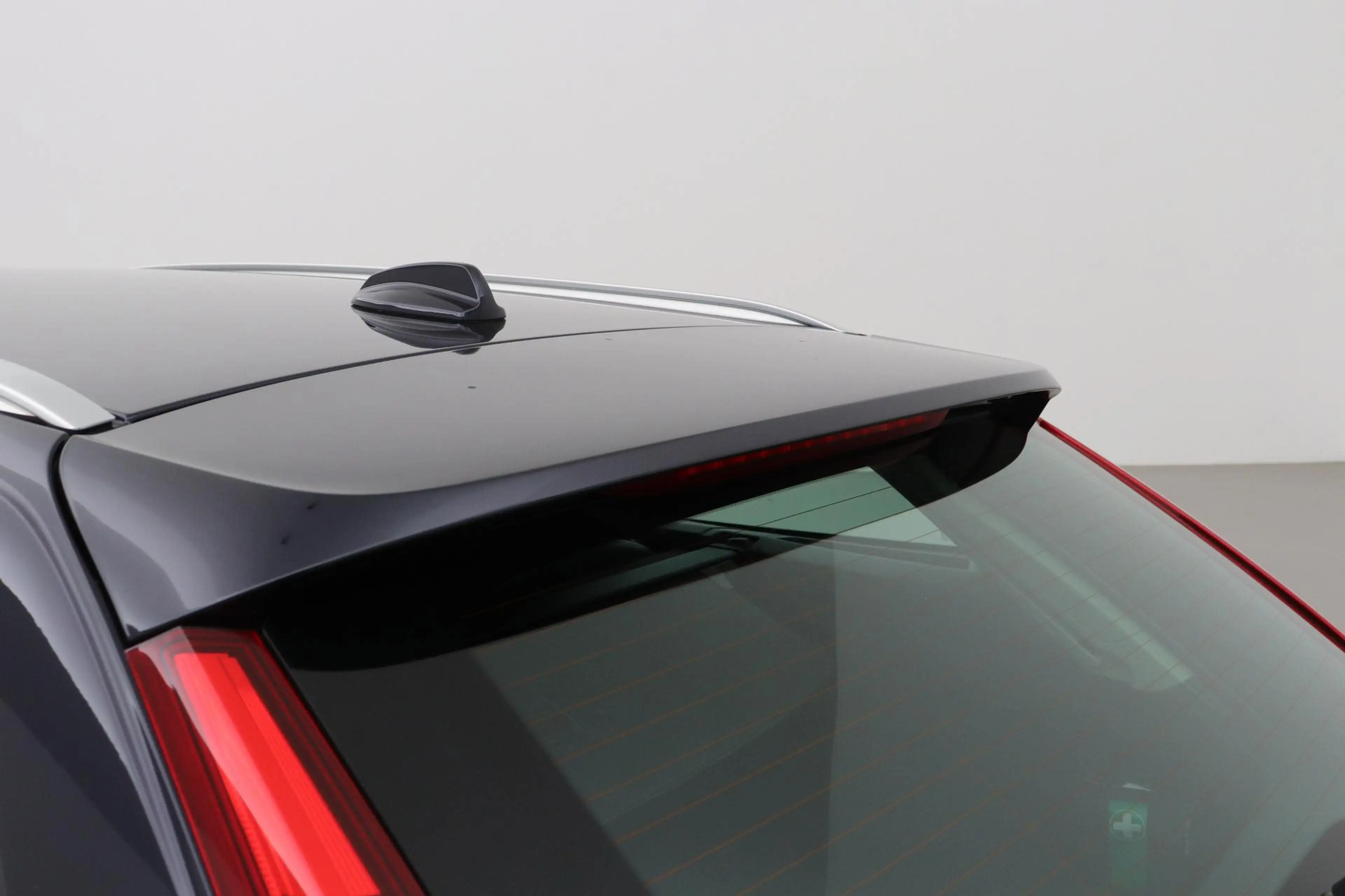 Volvo V90 2.0 T5 Momentum | Trekhaak | Leder | BLIS | Volled — photo 49