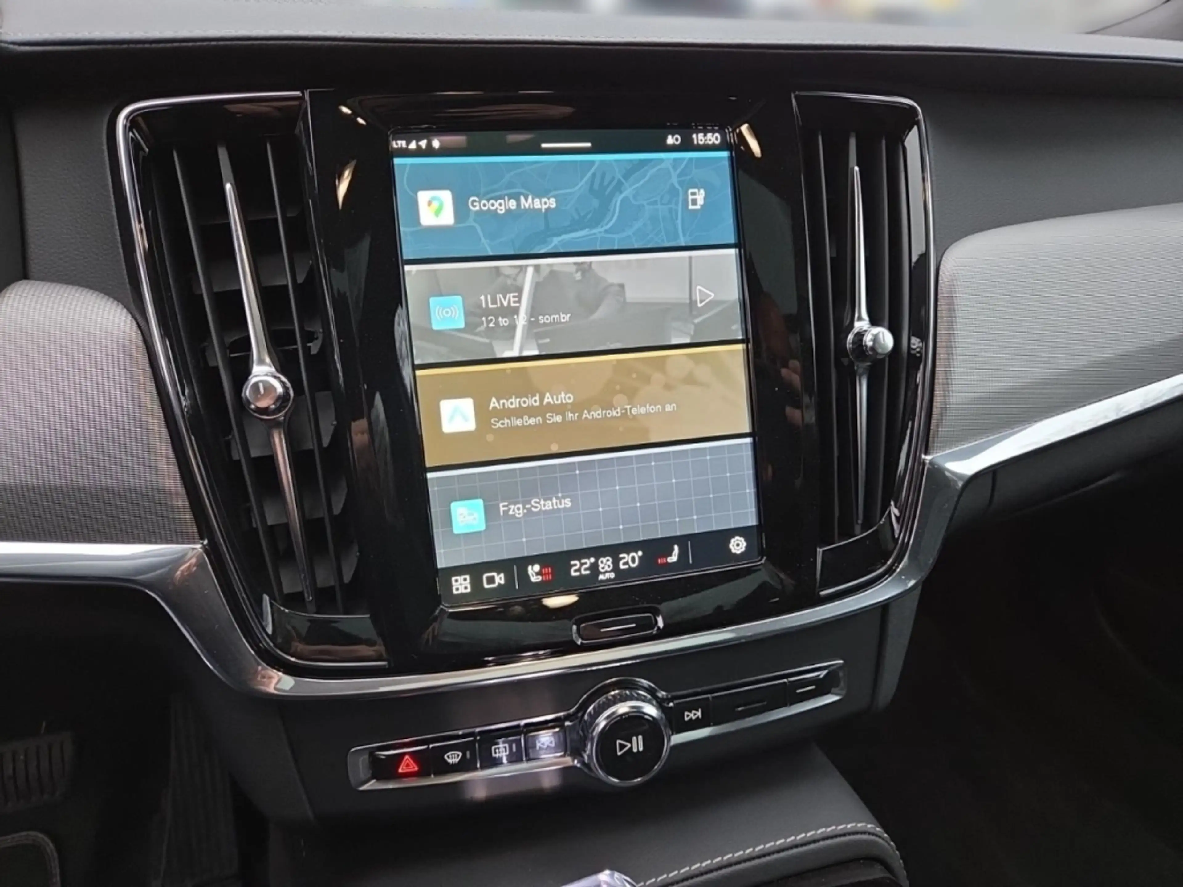 Volvo V90 T6 Plug-In Hybrid AWD Plus Dark mit Luftfw.,Panora — photo 9