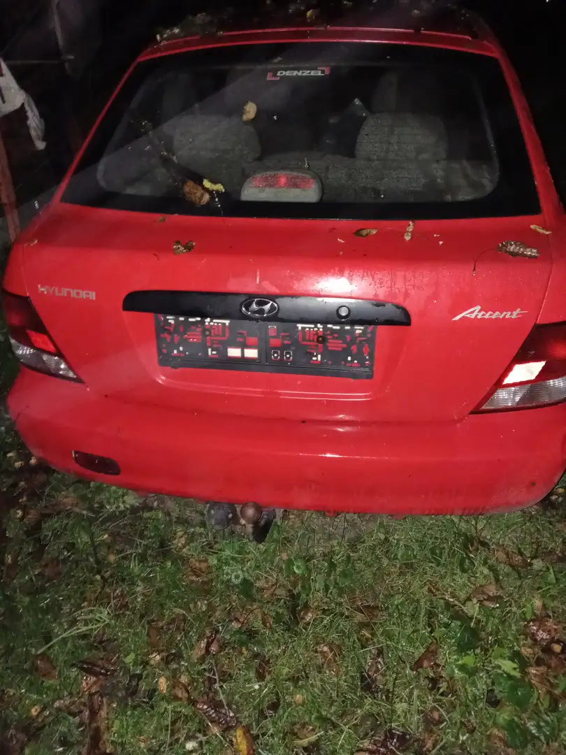 Hyundai ACCENT Accent 1,3 Red - 2