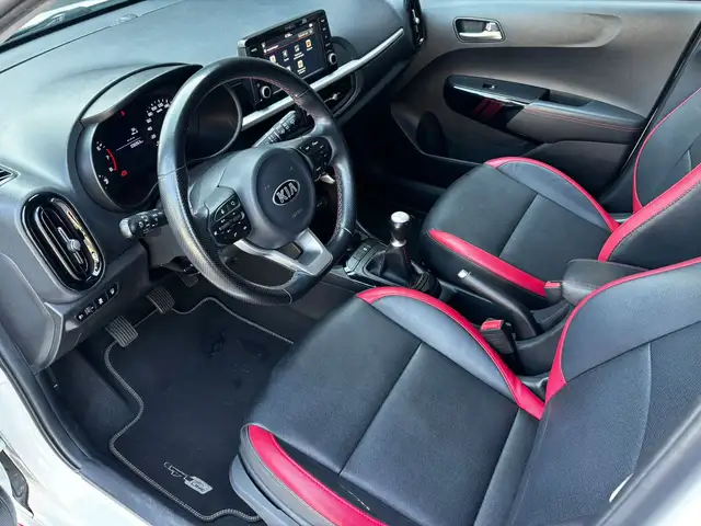 Kia Picanto view 13