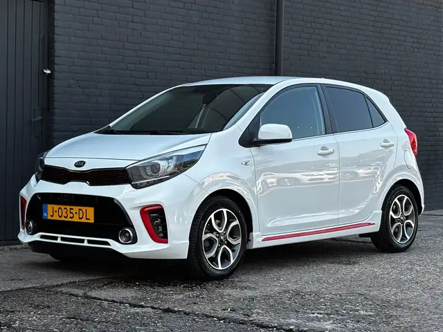Kia Picanto view 12