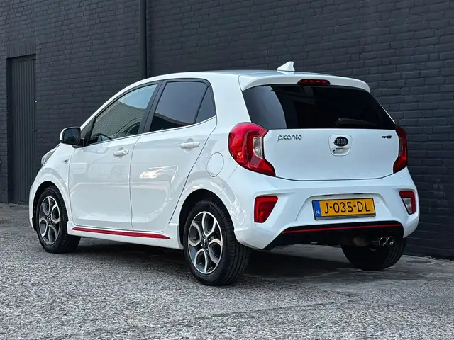 Kia Picanto view 10