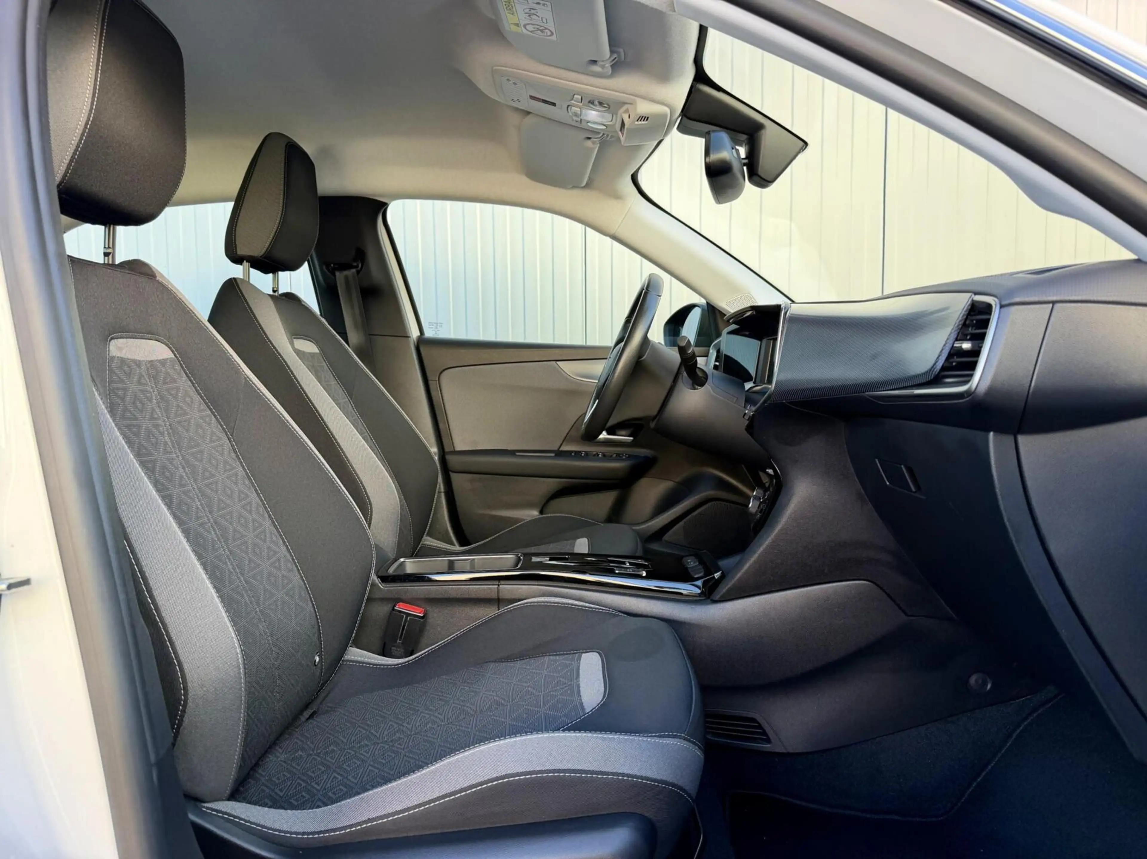 Opel Mokka-E Edition 50-kWh | ACC | Warmtepomp | LED | 16" — photo 12