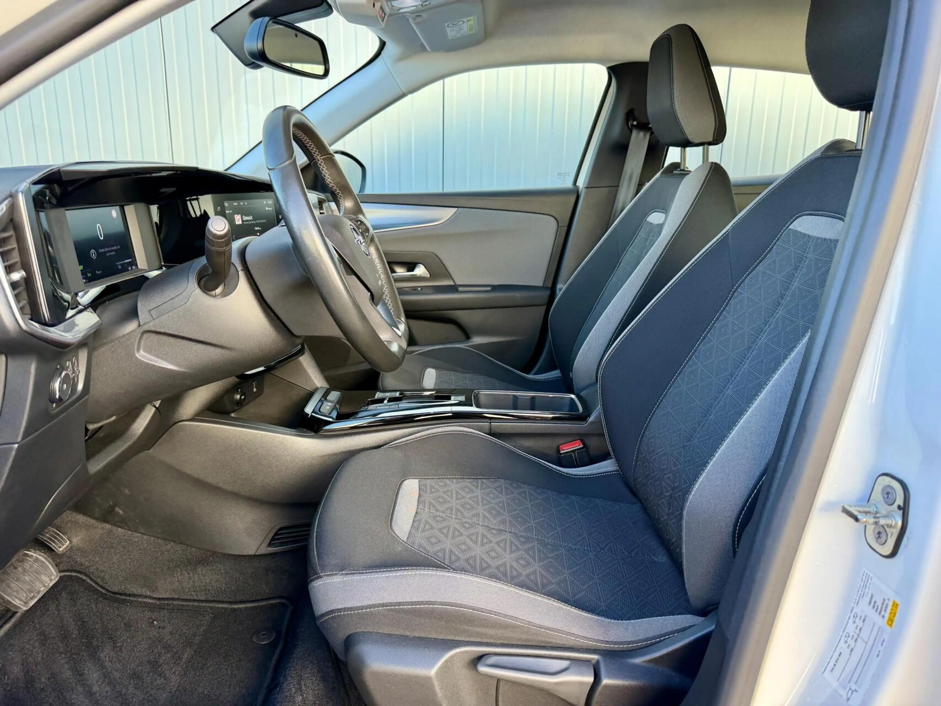 Opel Mokka-E Edition 50-kWh | ACC | Warmtepomp | LED | 16" — photo 11