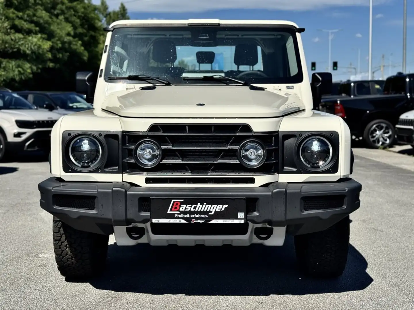 Ineos Grenadier Quartermaster 3.0 Diesel LKW N1 Weiß - 2