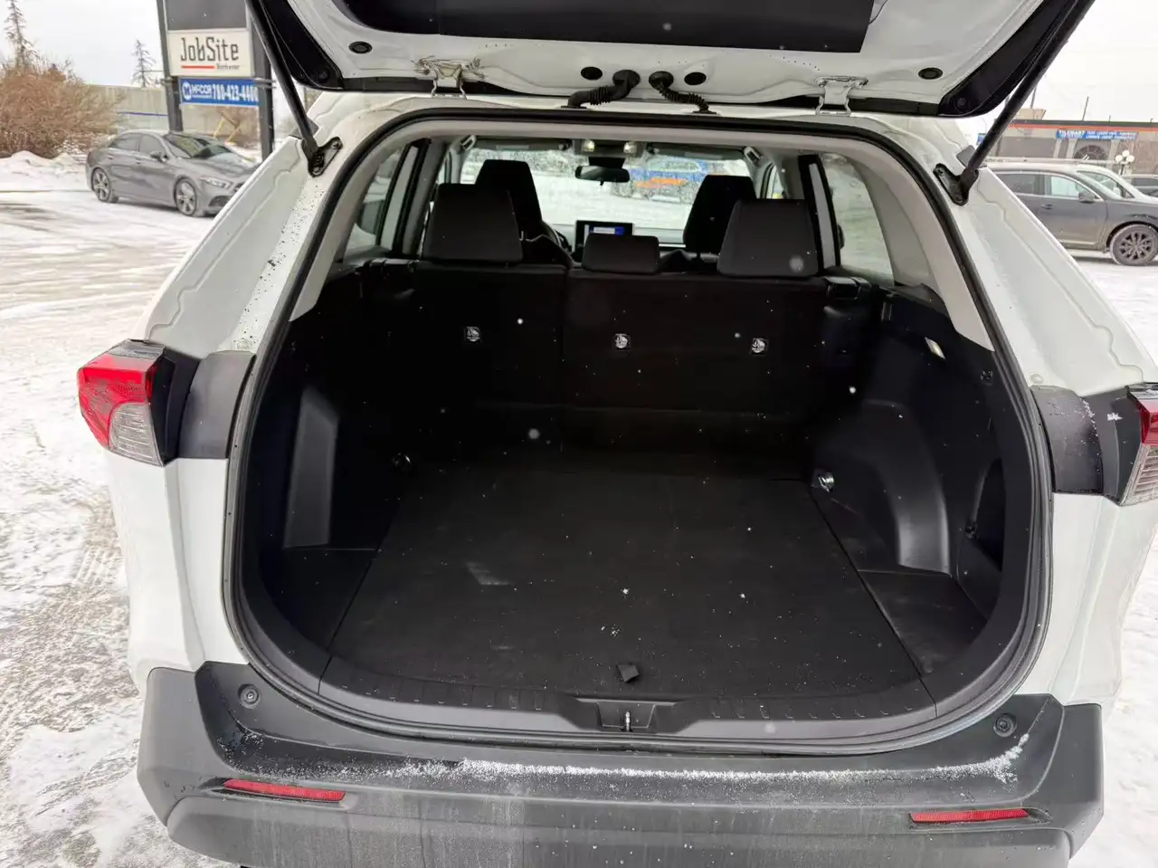 Toyota RAV 4 снимка Toyota RAV 4