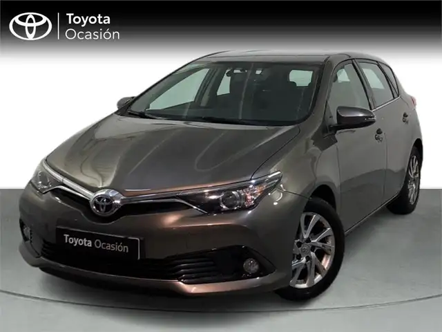 Toyota Auris ACTIVE + P.SENSO