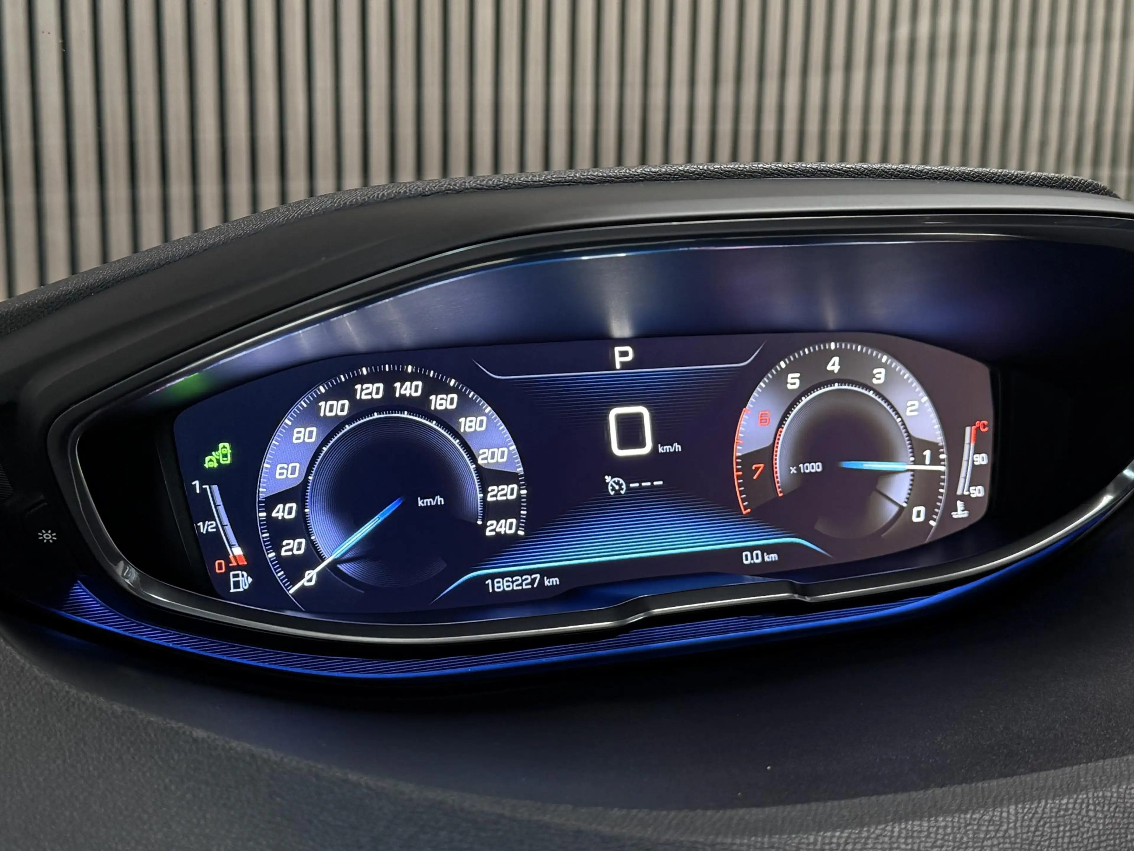 Peugeot 3008 1.2 PureTech Allure | Automaat | Nieuwe riem | Aan — photo 17