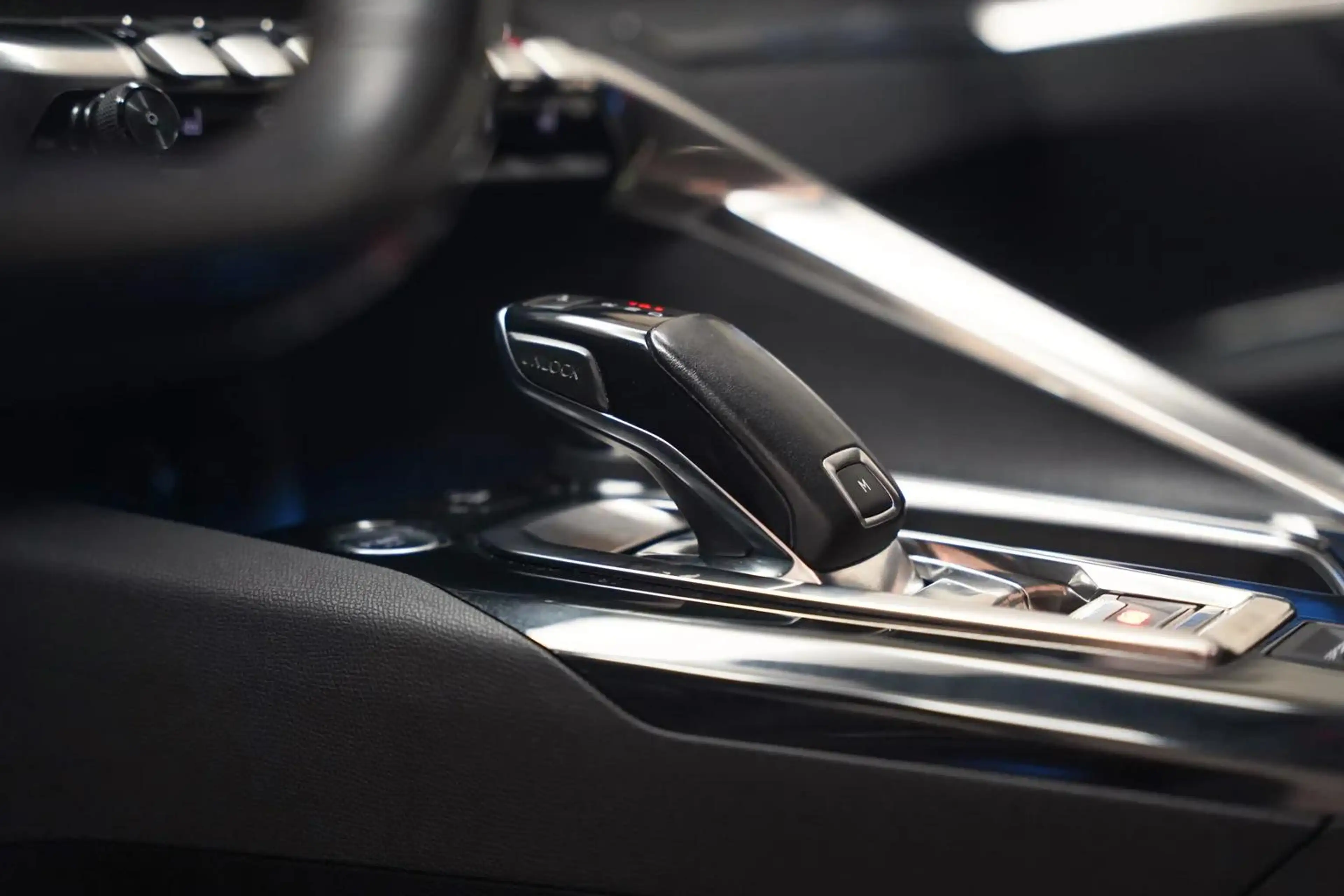 Peugeot 3008 1.2 PureTech Allure | Automaat | Nieuwe riem | Aan — photo 13