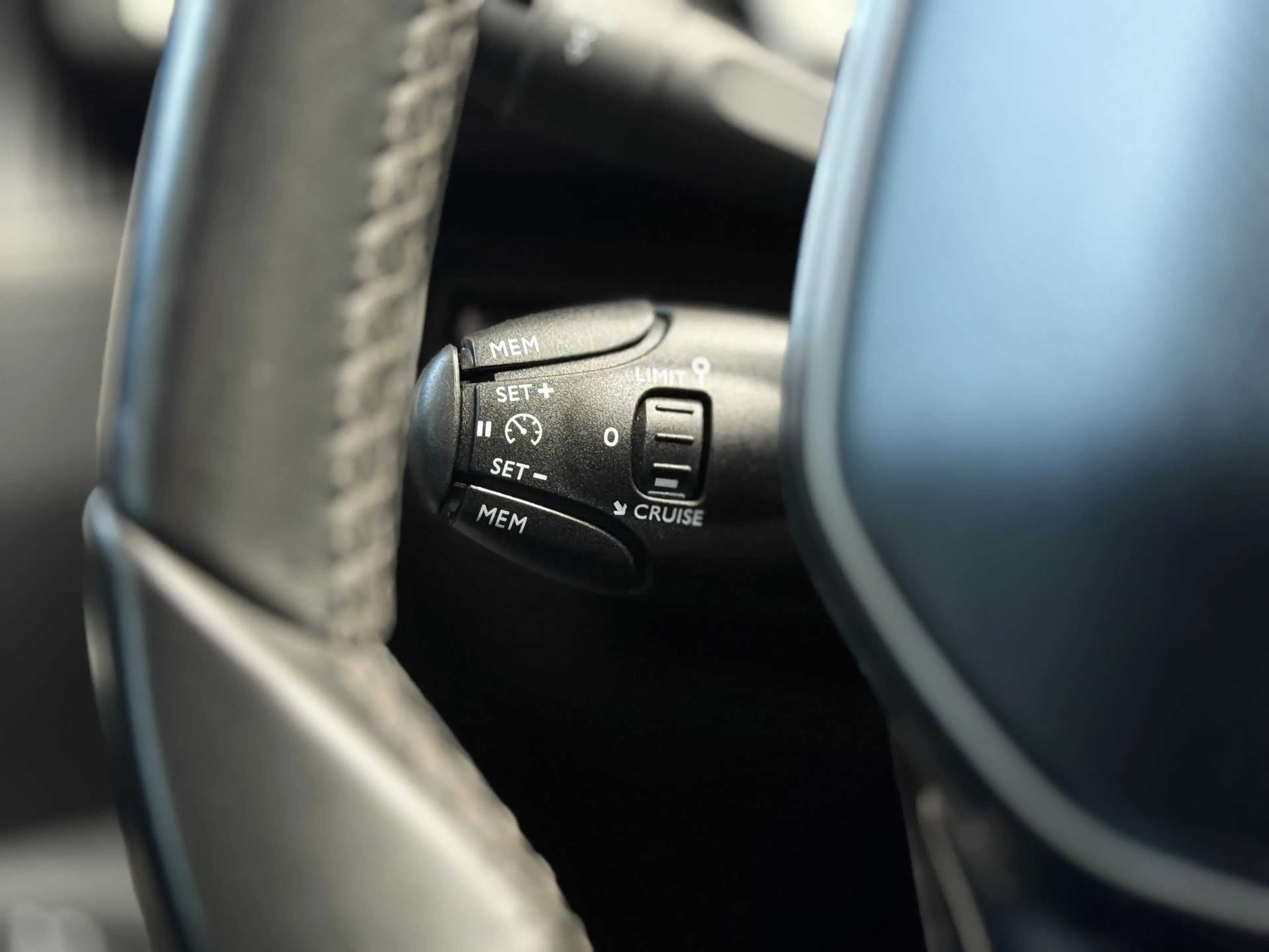 Peugeot 3008 1.2 PureTech Allure | Automaat | Nieuwe riem | Aan — photo 16