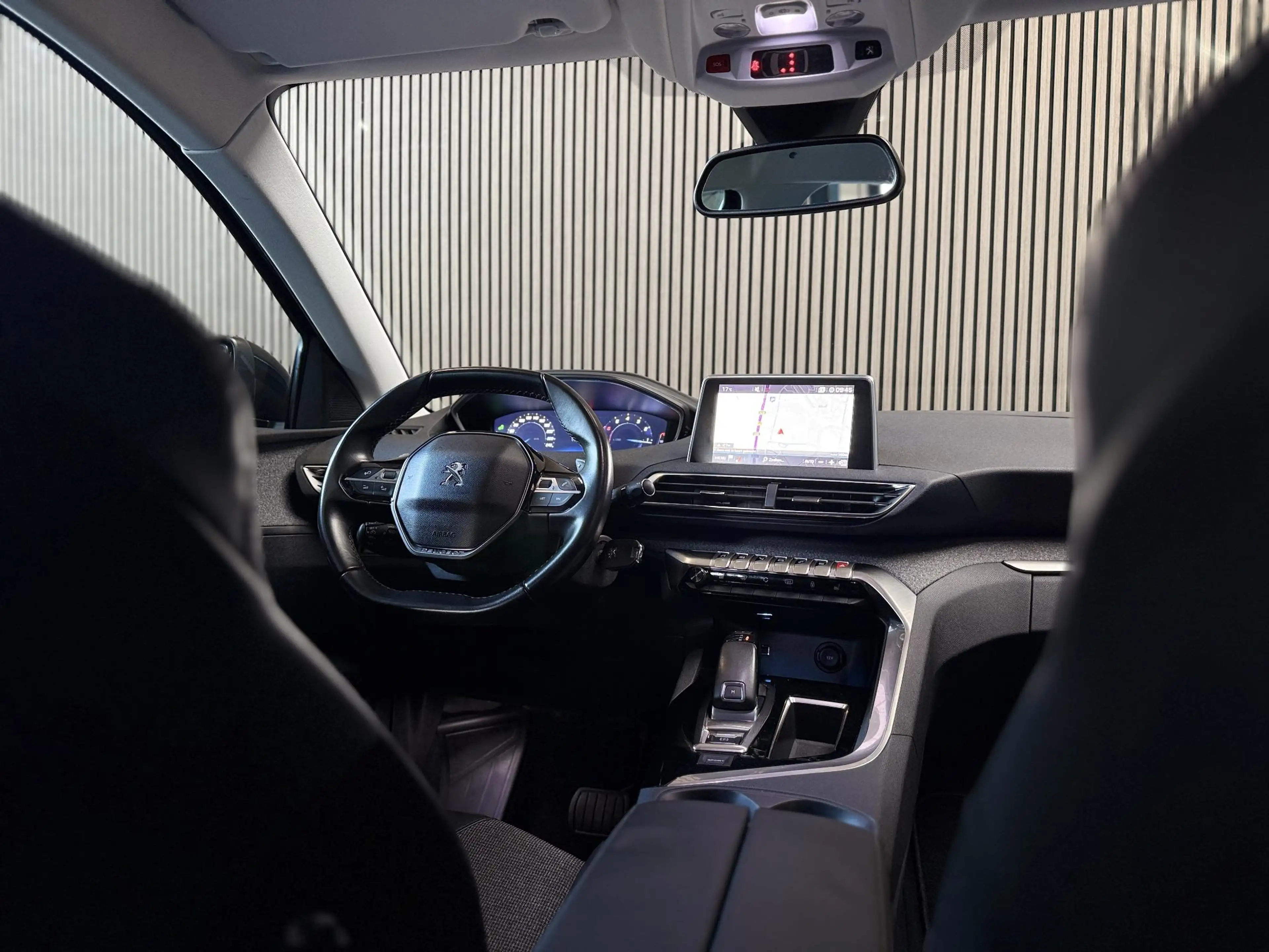 Peugeot 3008 1.2 PureTech Allure | Automaat | Nieuwe riem | Aan — photo 4