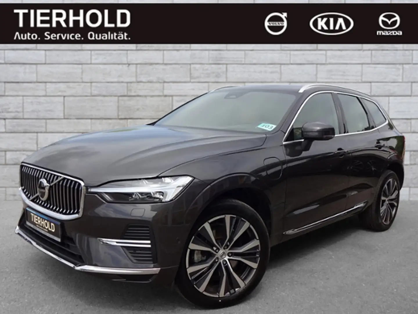 Volvo XC60 T8 Inscription Plug-In AWD ACC B&W PANO HUD Grau - 2