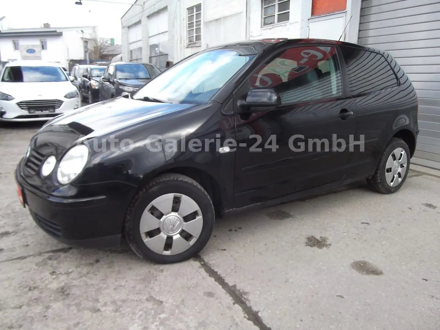 Volkswagen Polo IV 1,2i Basis Klima Tüv Neu! Schwarz - 1