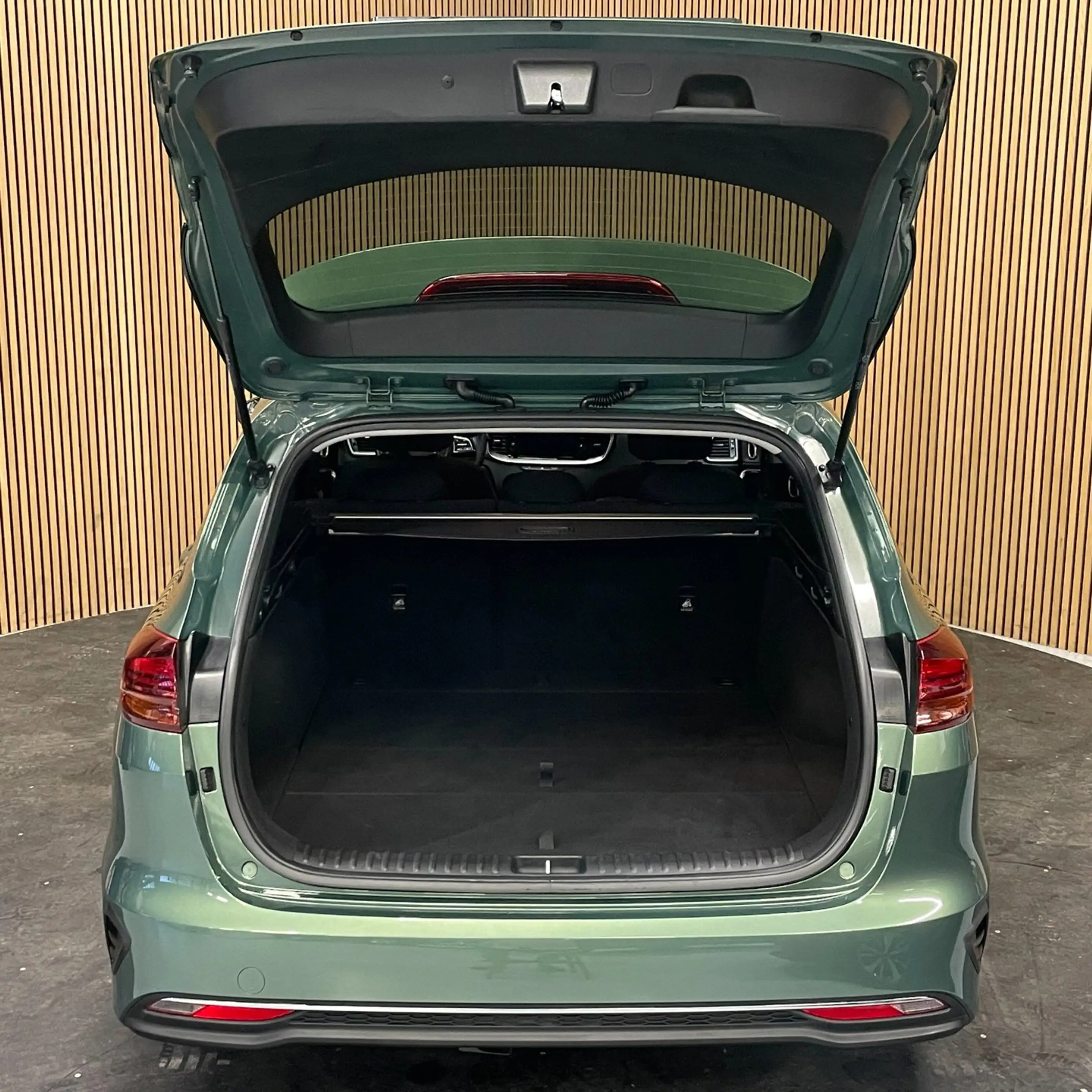 Kia Ceed SW / cee'd SW Sportswagon 1.0 T-GDi DynamicLine|AFN.TREKHAAK|CAR — photo 34