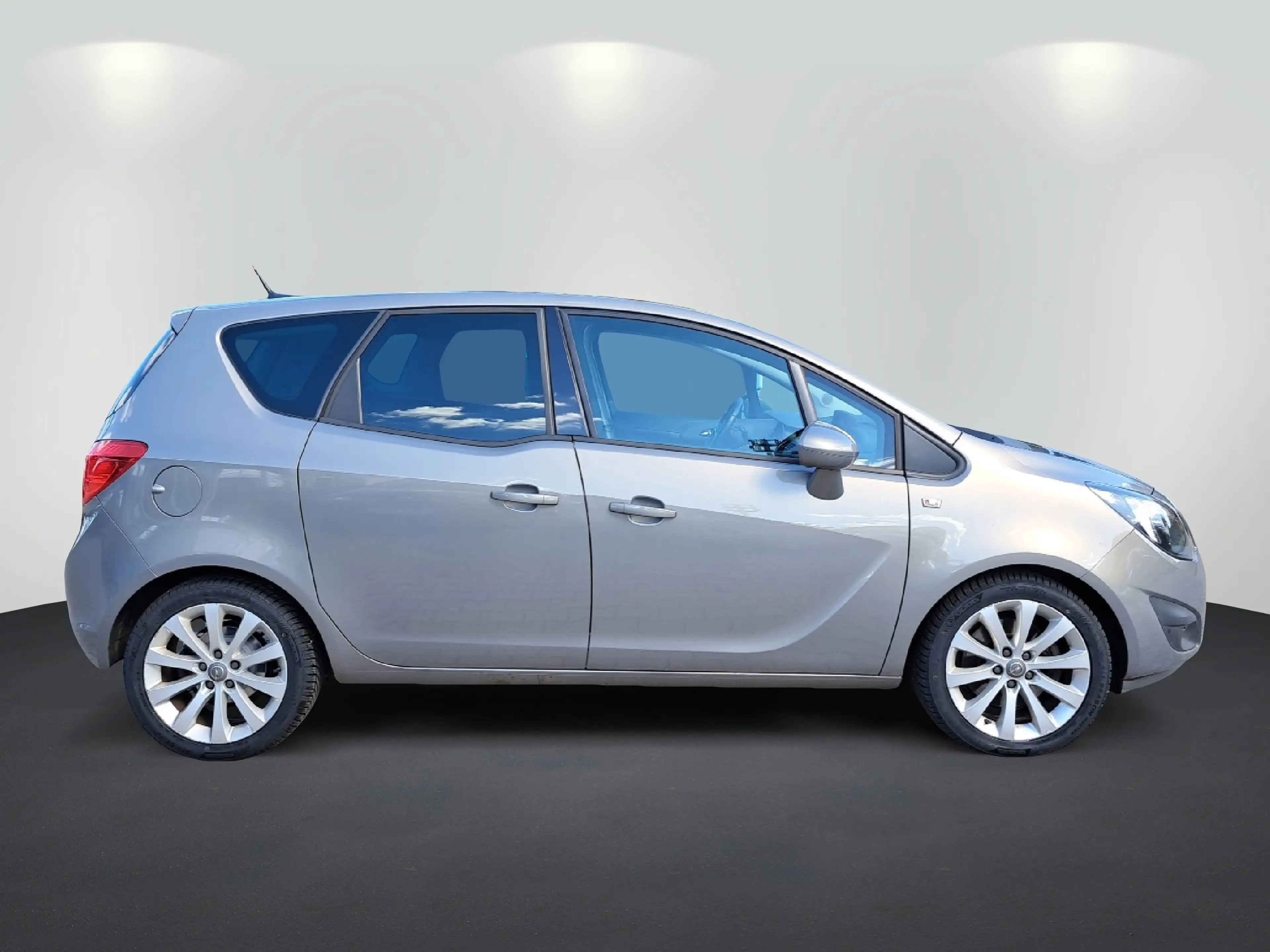 Opel Meriva B 1.4 Turbo Innovation *NAVI*SHZ*PDC*AWR* — photo 7