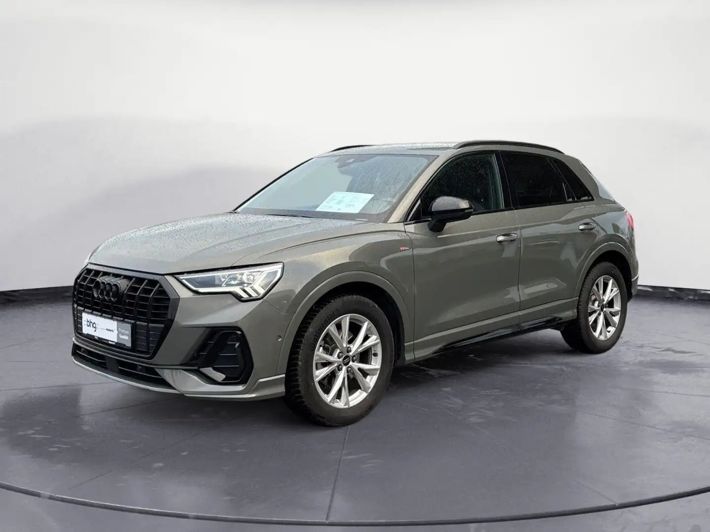 Audi Q3 35 TDI S tronic S line VC LED KAMERA AHK Grau - 2