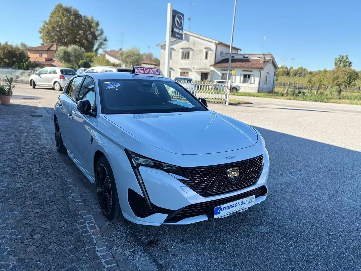 Peugeot 308 GT motore elettrico (54 kWh) 156 CV SPOTICAR Bianco - 2
