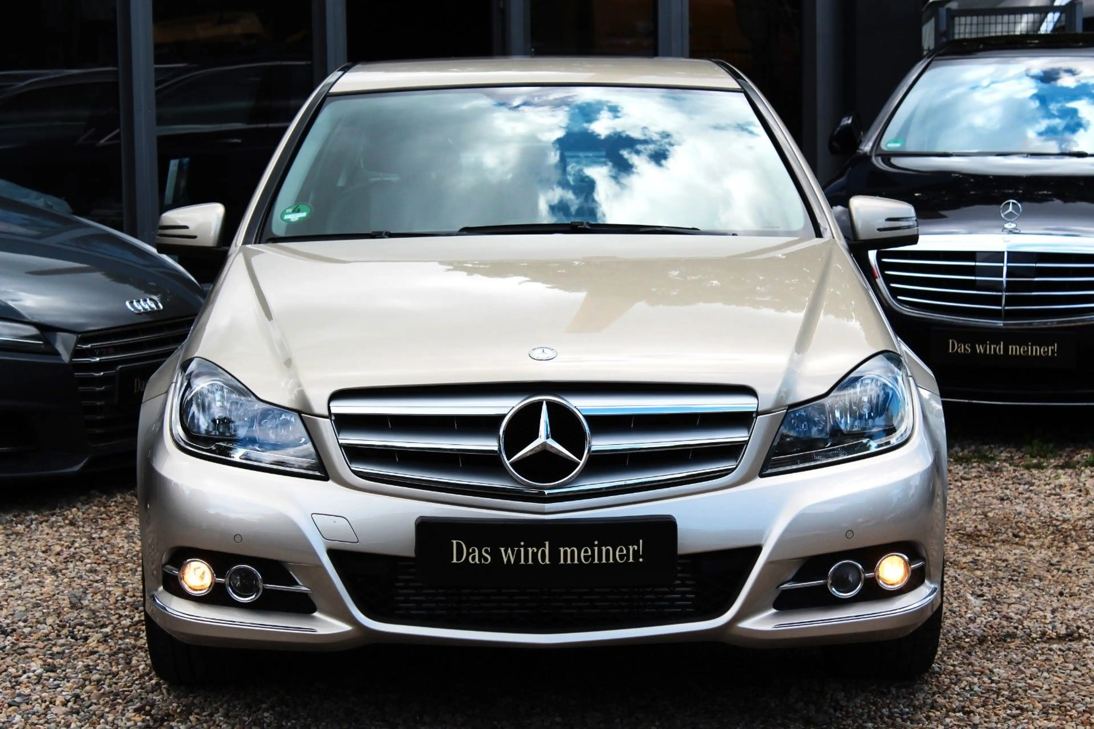 Mercedes-Benz C 200 BlueEF AVANTGARDE 7-G LEDER NAVI PDC KLIMA — photo 2