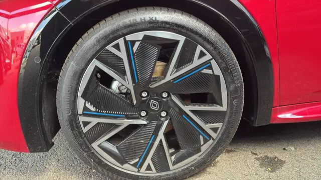 Renault Clio view 8