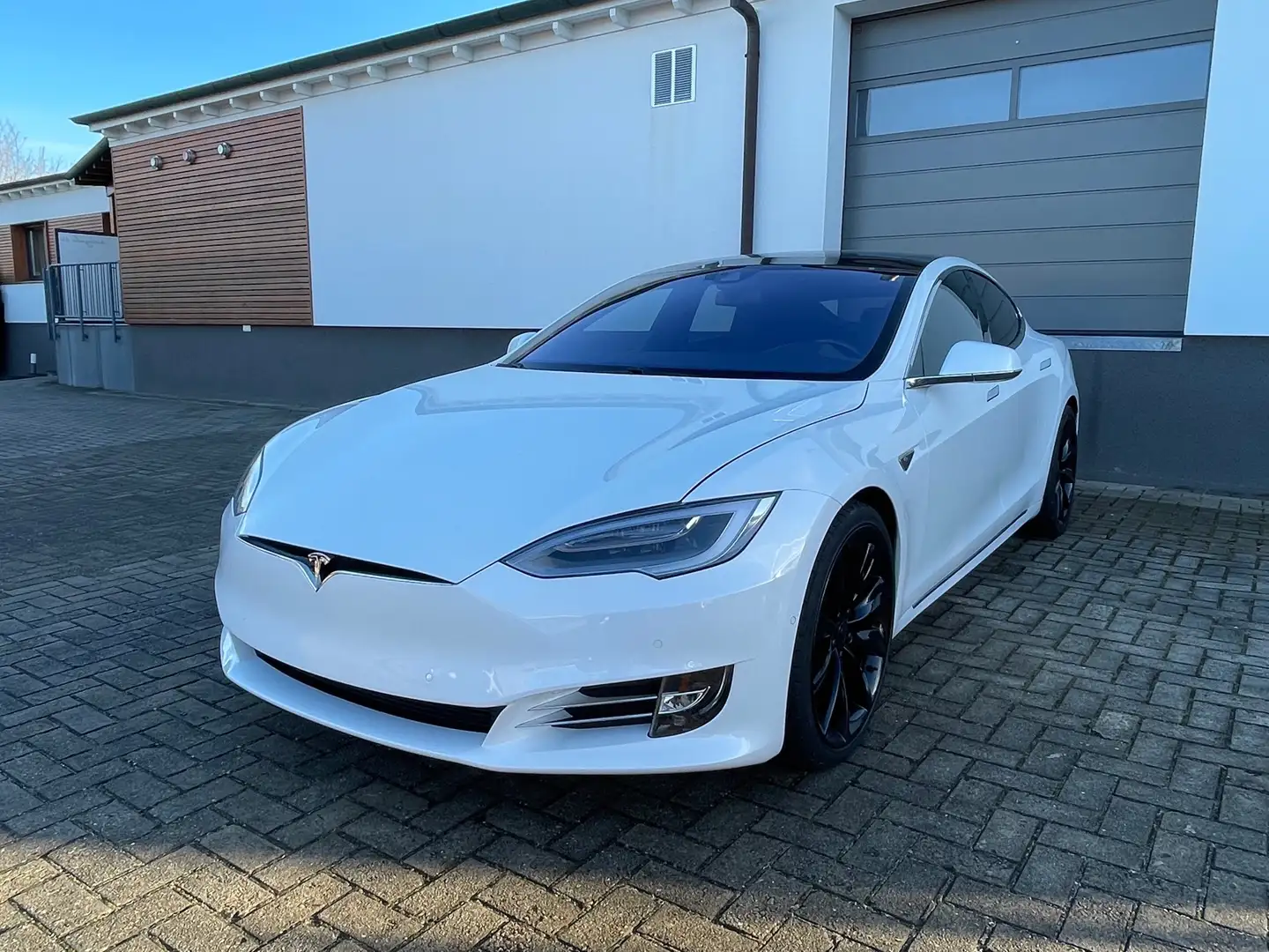 Tesla Model S P90D / SuC free / CCS2 / MCU2 / 21 Zoll / Facelift Blanco - 2