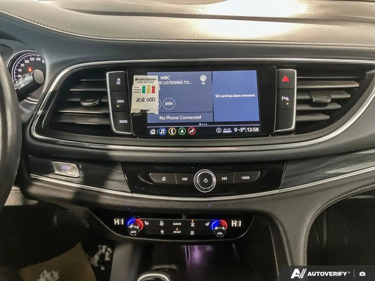Buick Enclave снимка Buick Enclave
