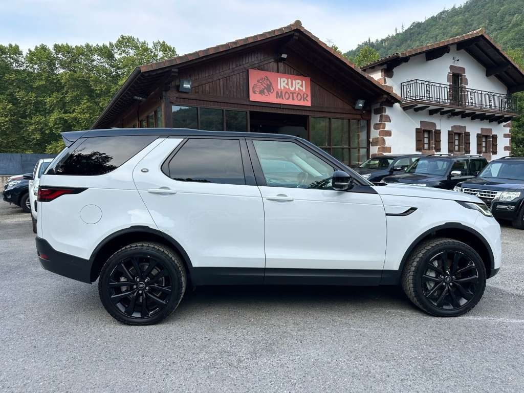 Land Rover Discovery 3.0D I6 SE Aut. 300 - foto 1