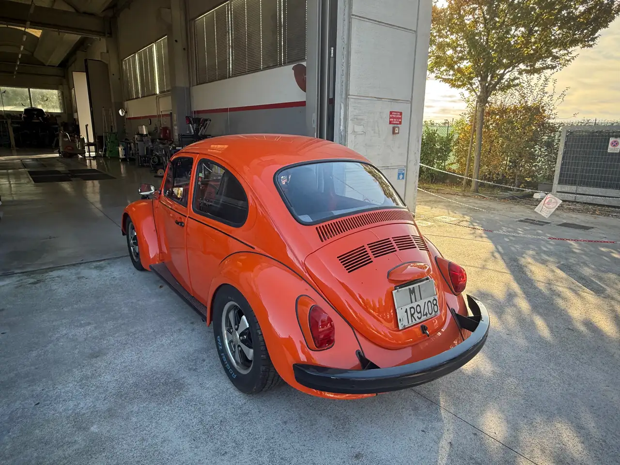 Volkswagen Maggiolino 1.6, foto 2