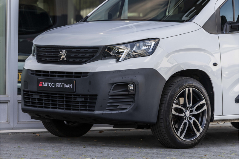 Peugeot Partner 1.5 BlueHDI Premium Long | Carplay | Cruise | Airc — photo 13