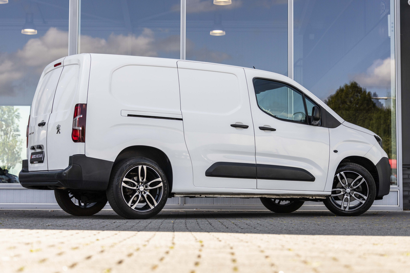 Peugeot Partner 1.5 BlueHDI Premium Long | Carplay | Cruise | Airc — photo 2