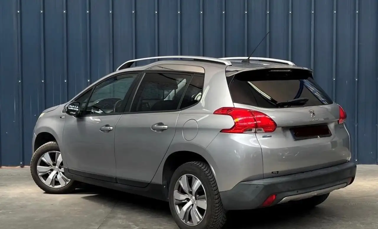 Peugeot 2008 2008 — photo 3