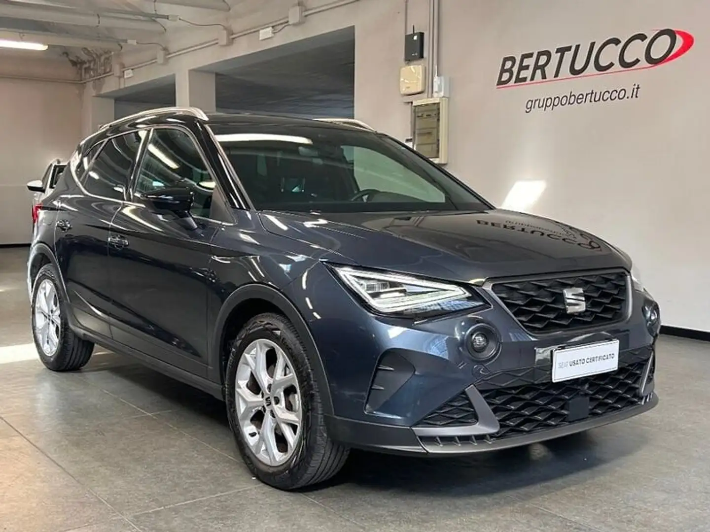 SEAT Arona 1.0 EcoTSI FR Grigio - 1