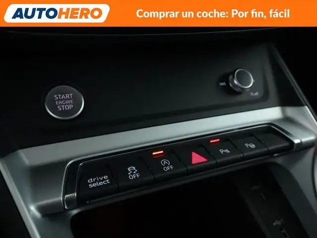 Audi Q3 view 27