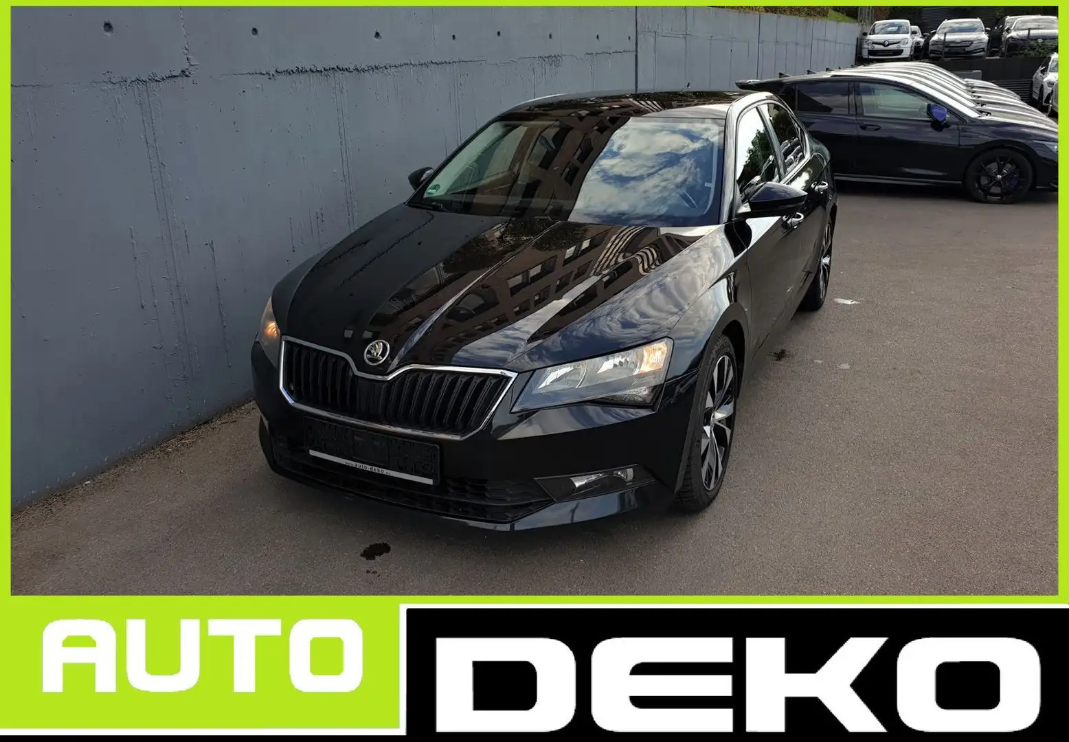 Skoda Superb 2.0 TDI DSG Noir - 1