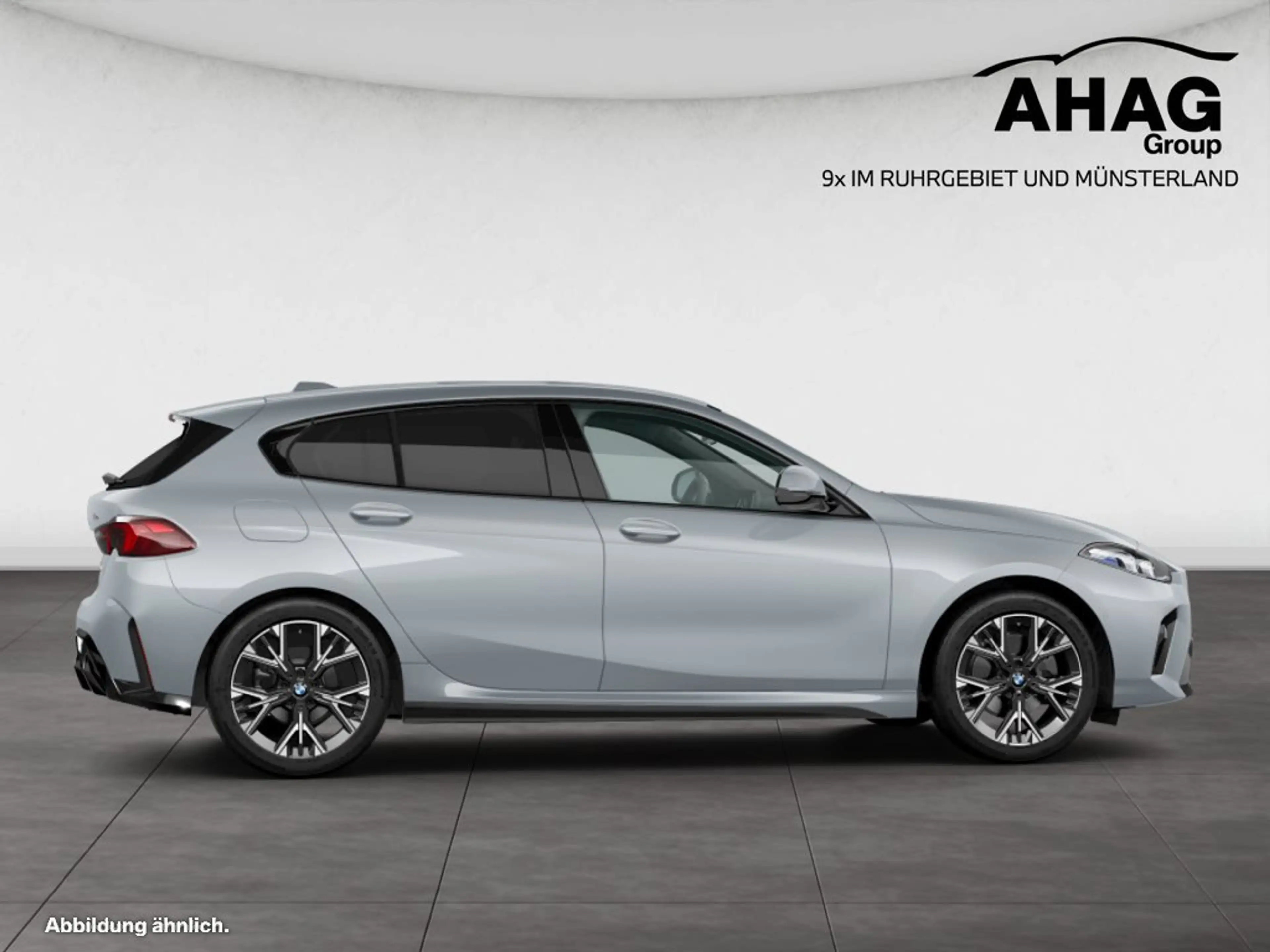 BMW 120 — photo 8