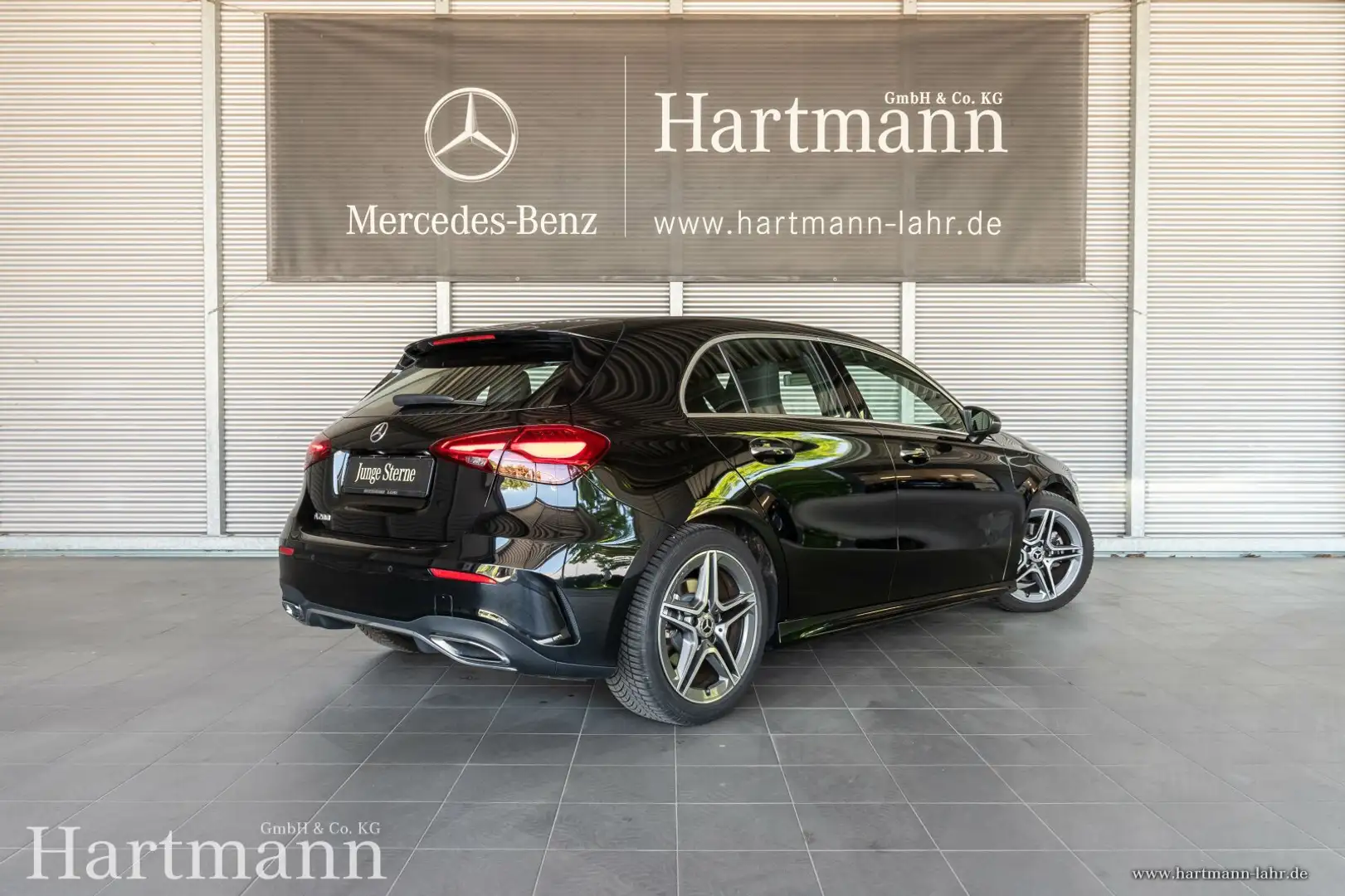 Mercedes-Benz A 200 A 200 AMG KeylGo AHK Sound LED Kamera Totwinkel Schwarz - 2