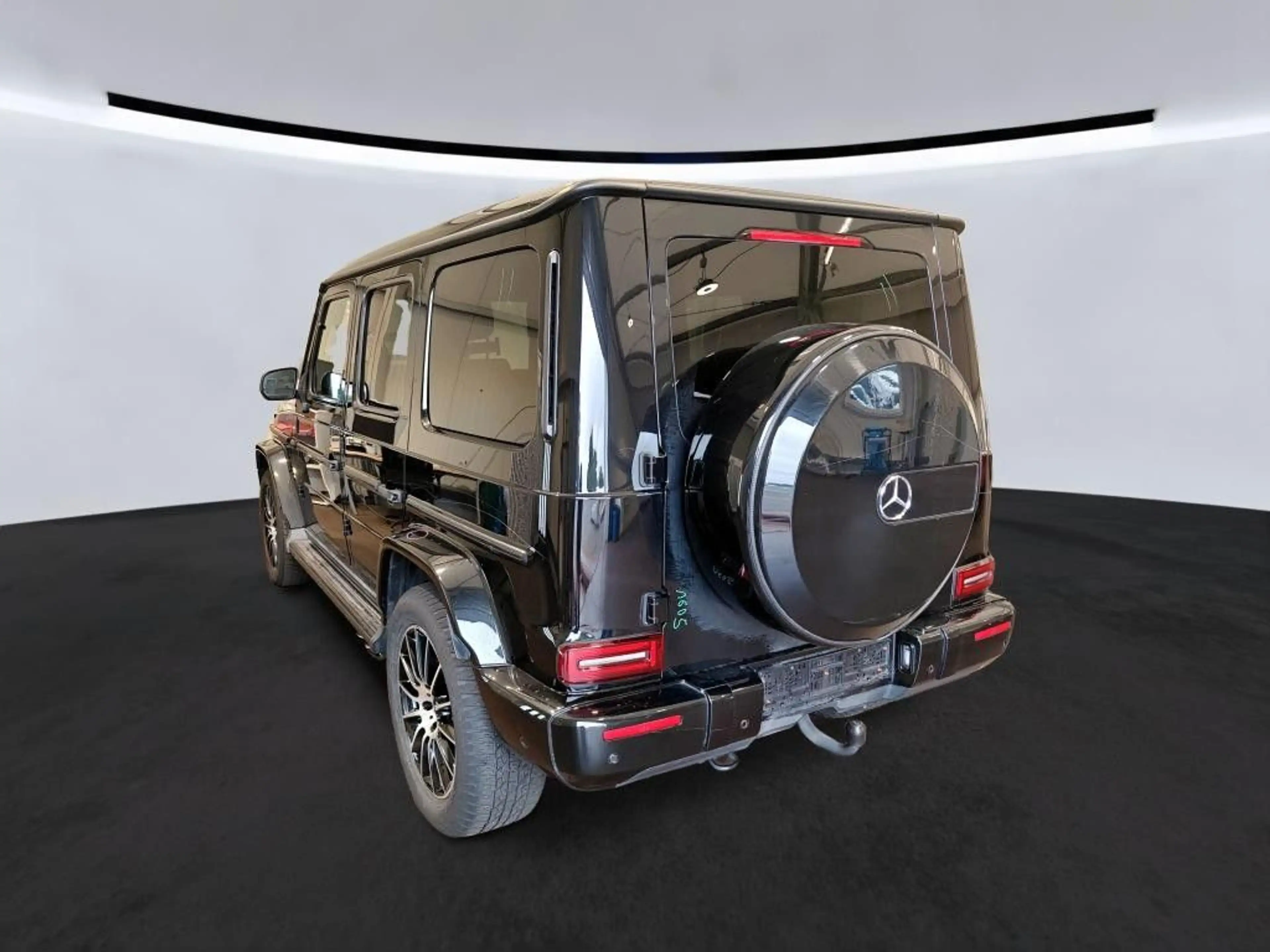 Mercedes-Benz G 63 AMG | Exclusive Rot | COMAND | LED — photo 3