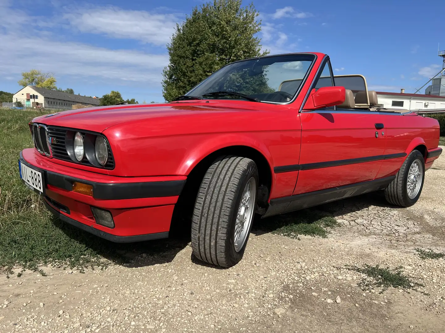 BMW 325 325i - 1