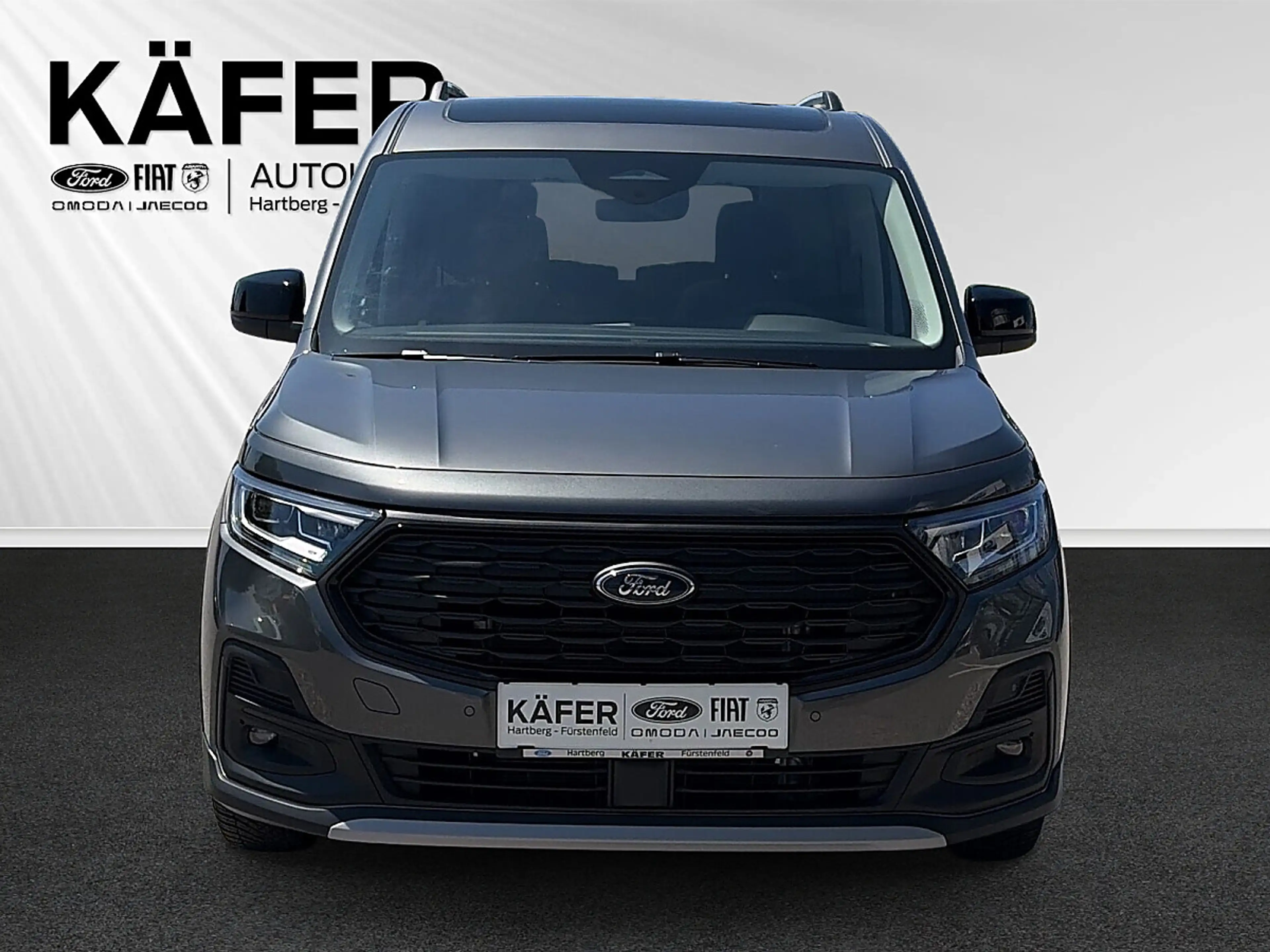 Ford Grand Tourneo Connect 1,5 EcoBoost PHEV L2 Active 110KW / 150PS — photo 2