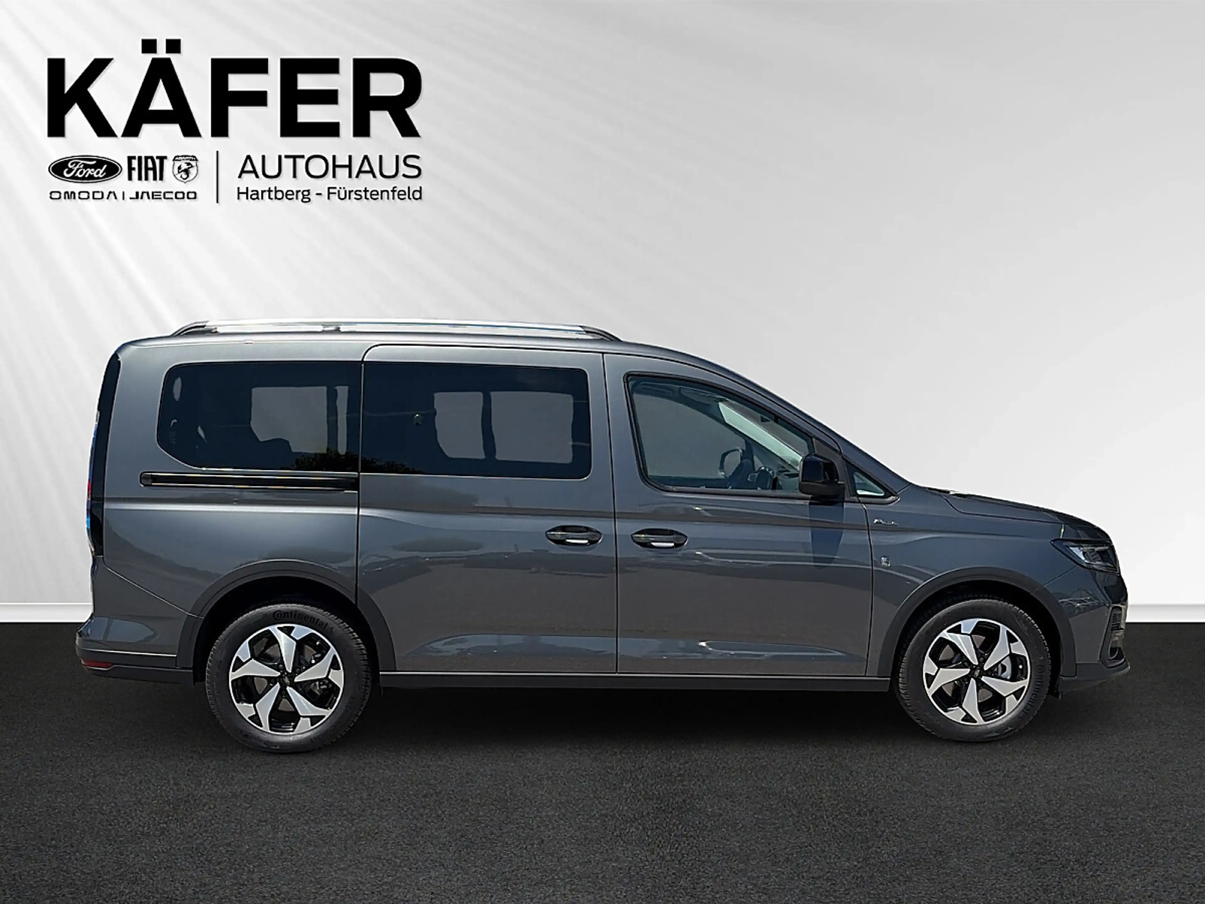 Ford Grand Tourneo Connect 1,5 EcoBoost PHEV L2 Active 110KW / 150PS — photo 5