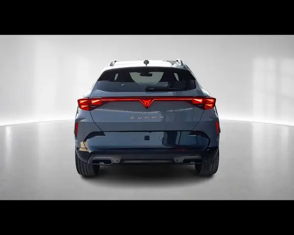 Cupra Formentor view 7
