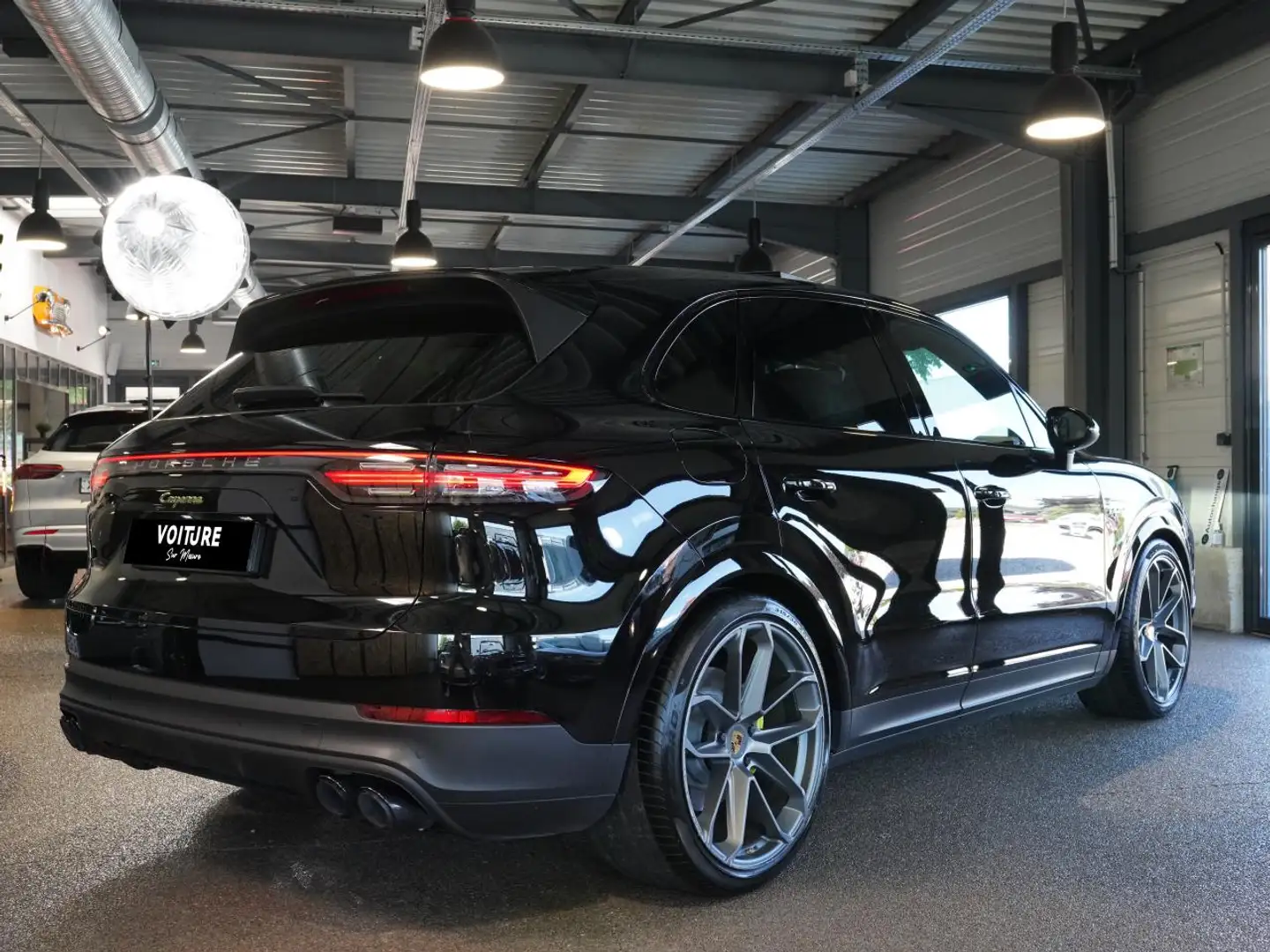 Porsche Cayenne 3.0 462ch E-Hybrid - Toit pano - Jantes 22 - LOA possible Noir - 2