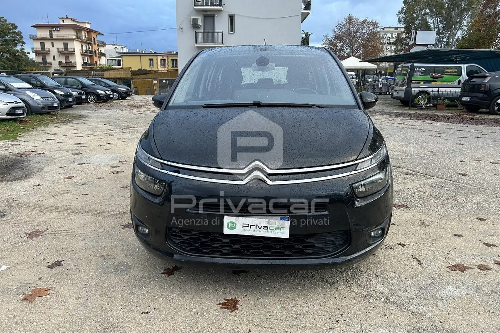 Citroen Grand C4 Picasso BlueHDi 150 aut. Business Чёрный - 2