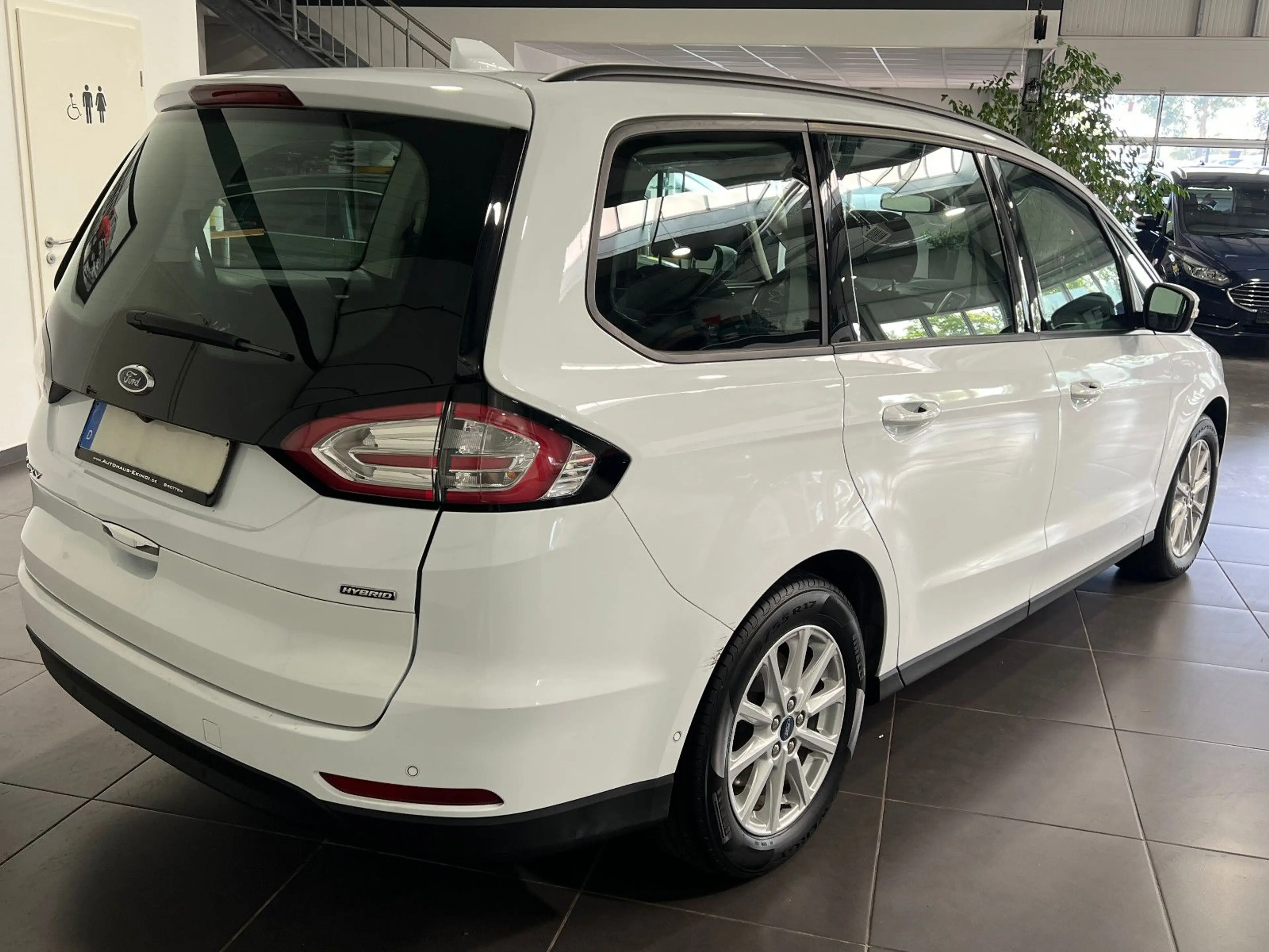 Ford Galaxy 2.5 Hybrid Automatik **7-Sitze*Navi** — photo 8