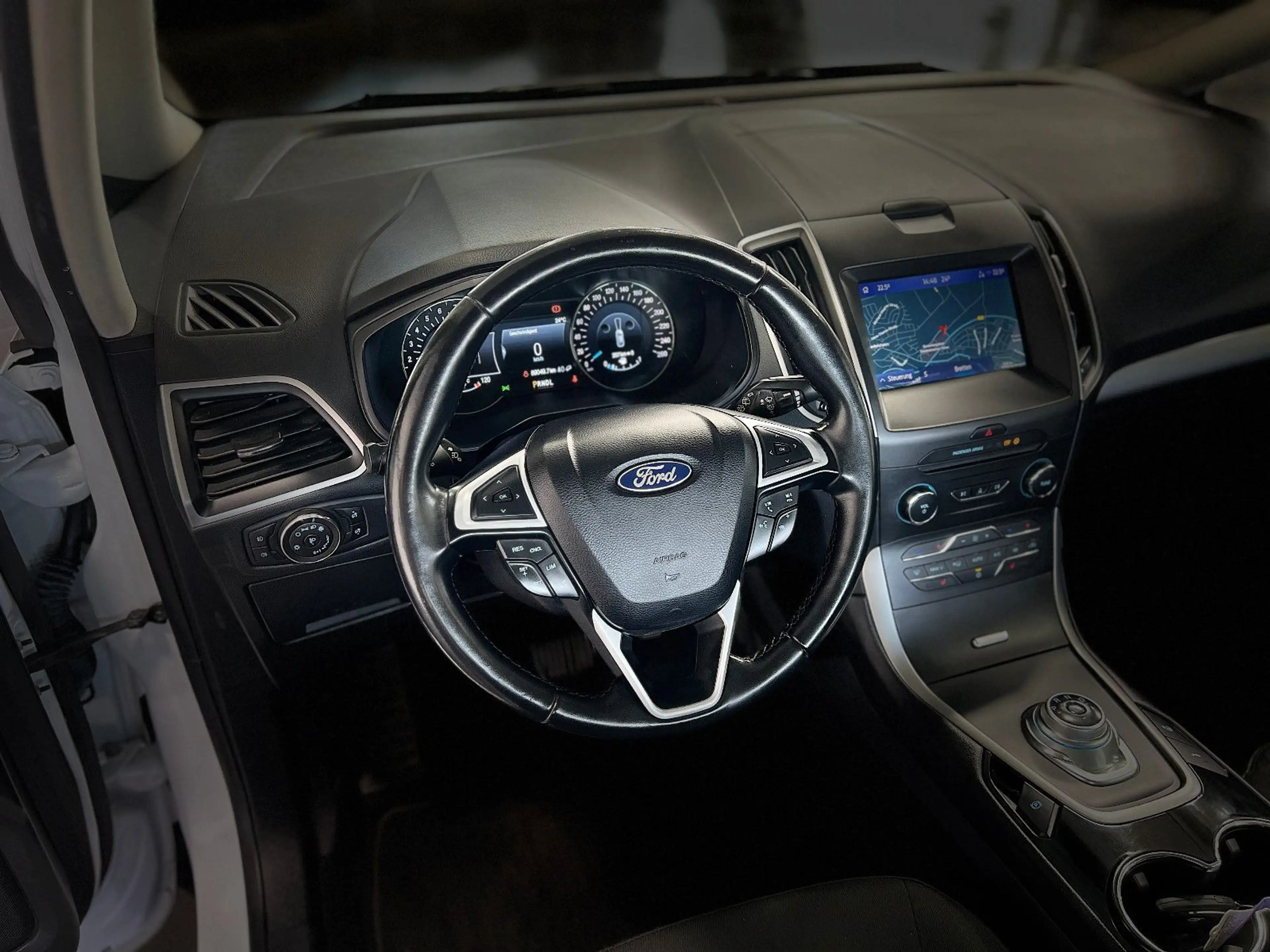 Ford Galaxy 2.5 Hybrid Automatik **7-Sitze*Navi** — photo 15