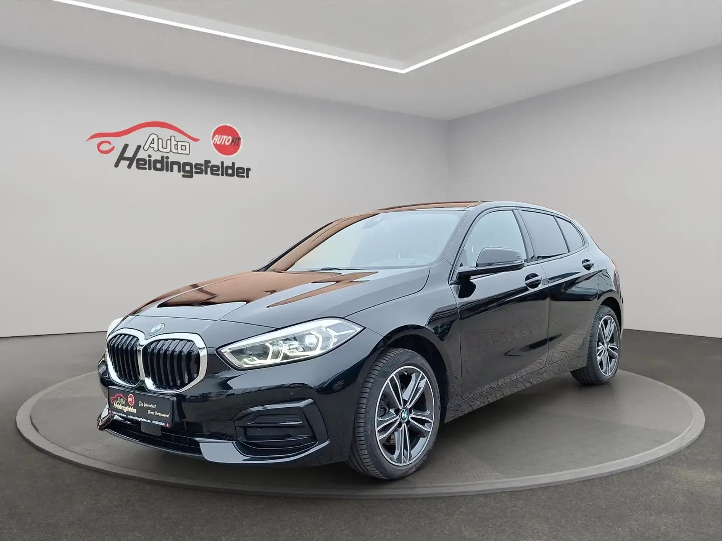 BMW 118 i Sport Line,M-Paket,PDC,Kamera,LED,APP Schwarz - 1