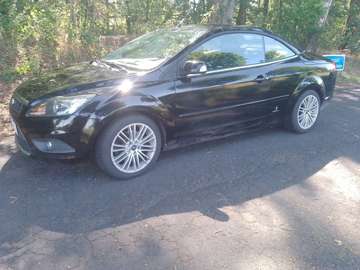 Focus Coupe-Cabriolet 2.0 16V Pininfarina