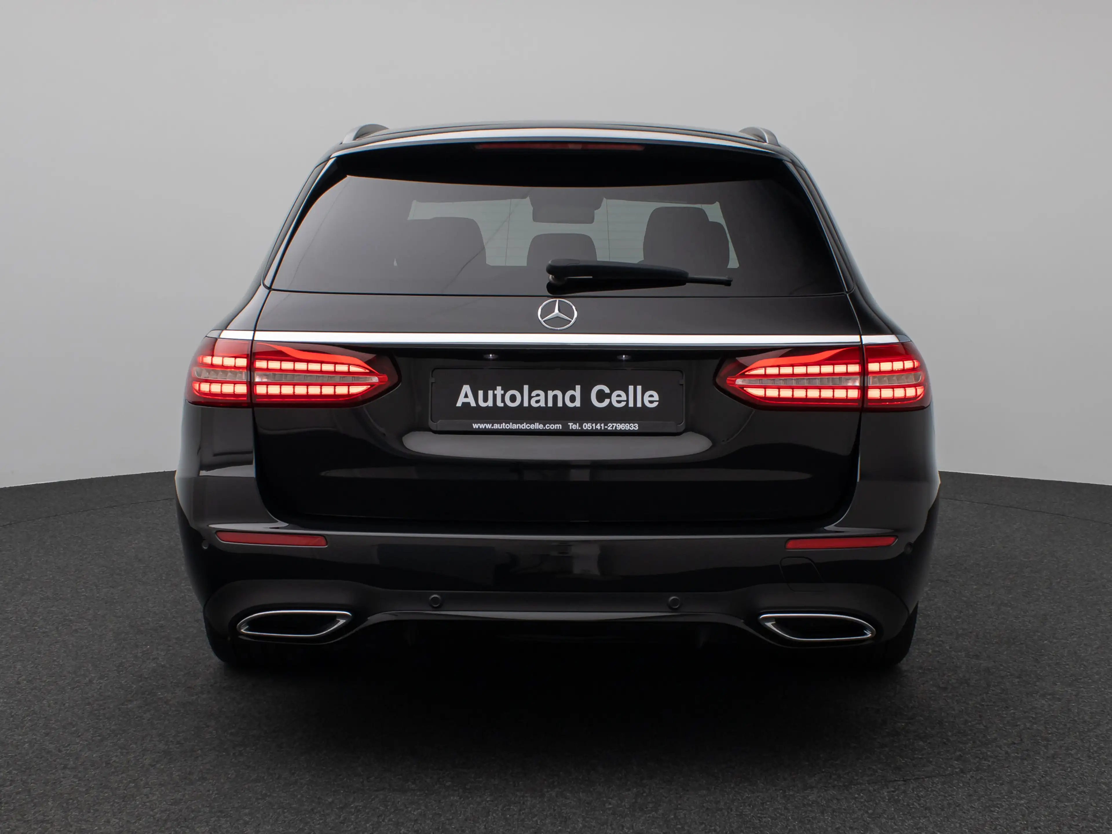Mercedes-Benz E 220 AMG 9G-Tronic Panorama 360°Burmester Voll — photo 8