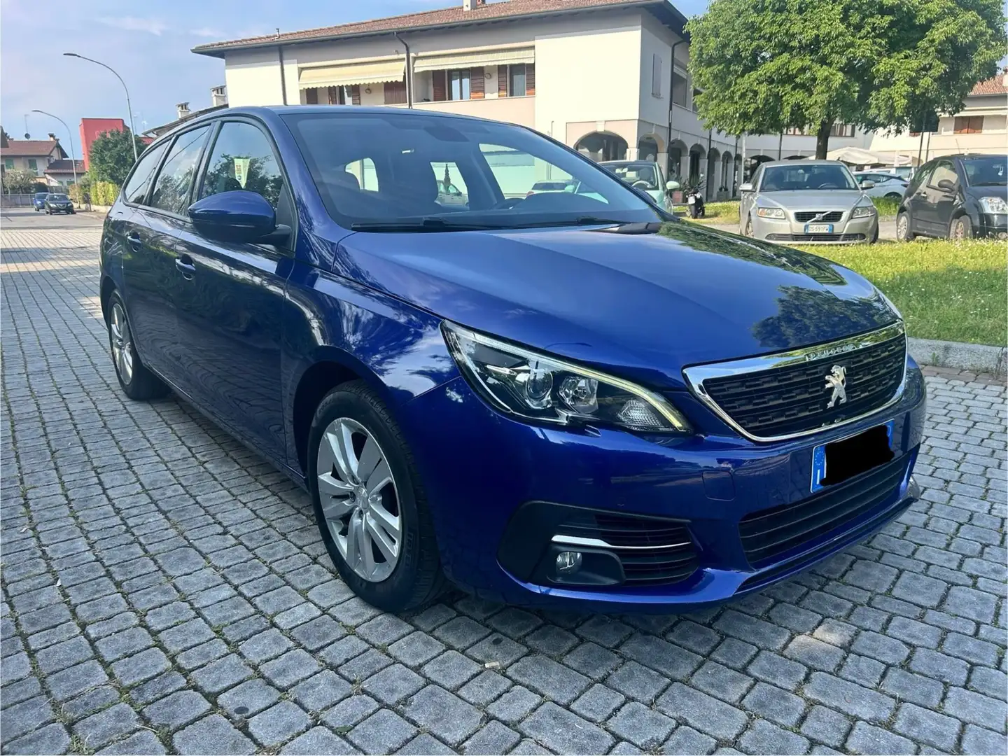 Peugeot 308 SW 1.5 bluehdi Business s&s 130cv - 1